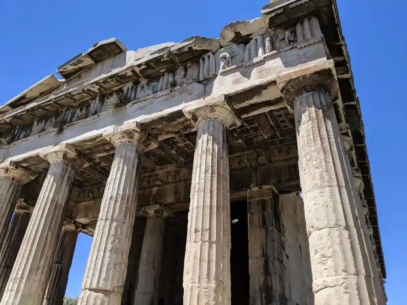 Detail of the Doric columns, capitals, and entablature of the Temple of Hephaestus